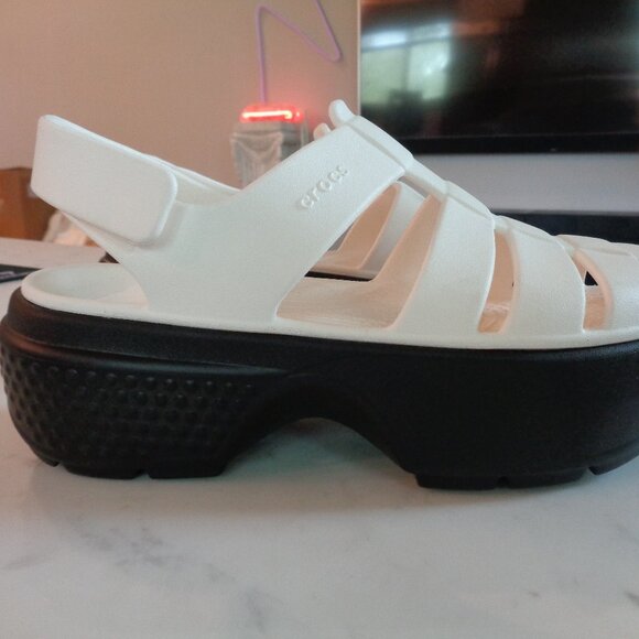 Croc Stomp Fisherman Platform Sandals - Picture 3 of 5